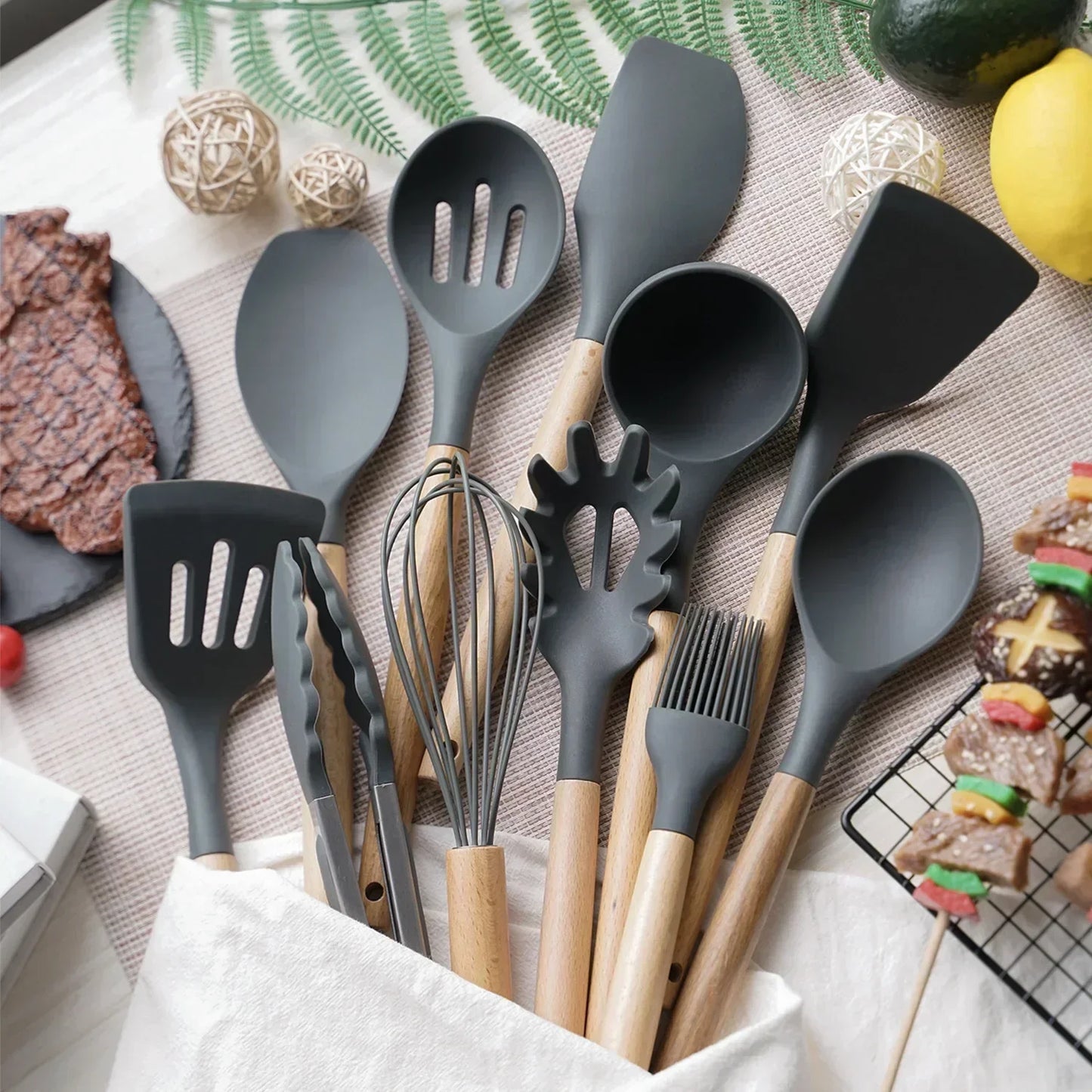 12PCS Food Grade Silicone Kitchen Cookware Utensils Turner Spatula Measuring Spoon Practical Cooking Tool Kitchenware Set Spoon